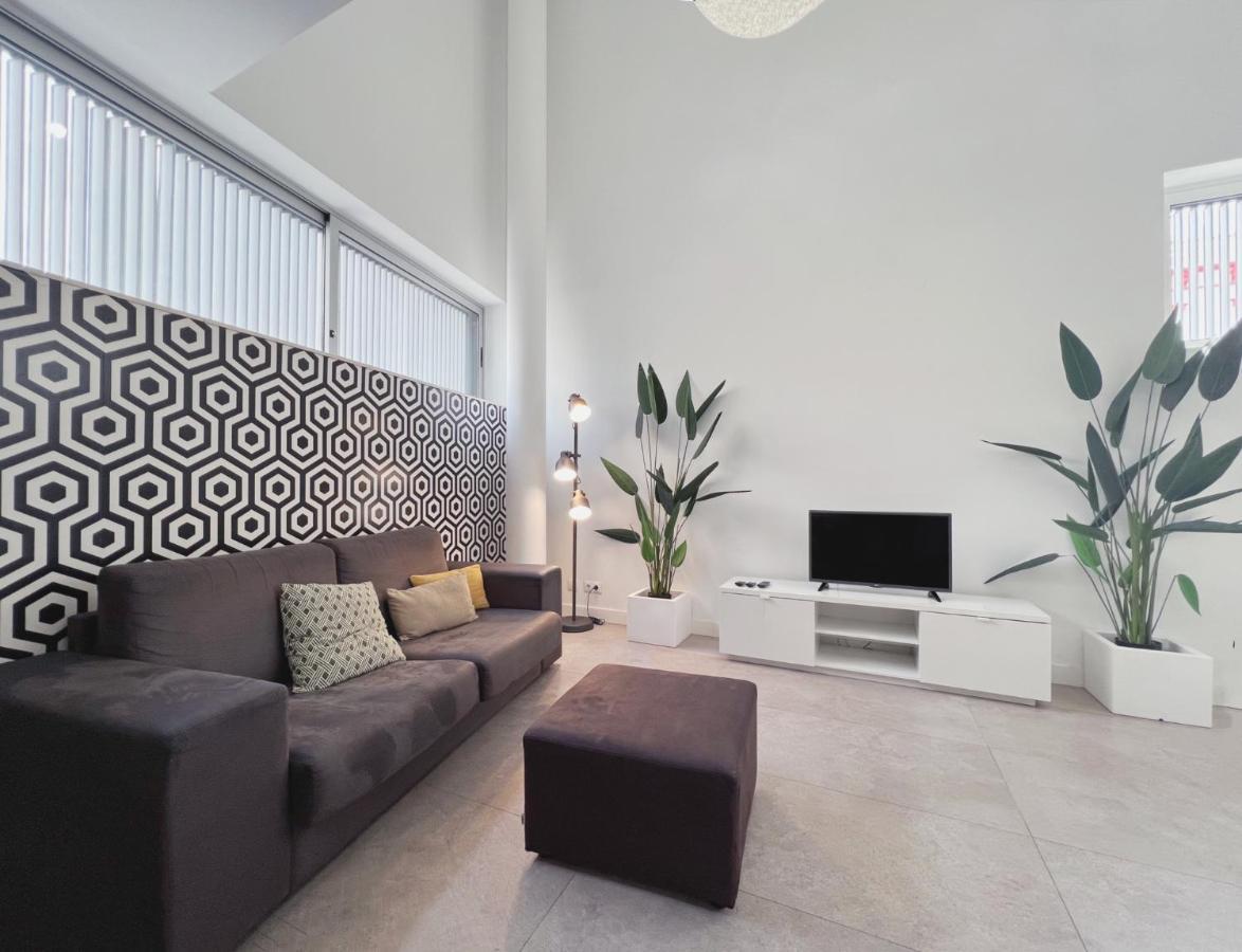 Stay U-Nique Apartments Pellaires Barcelona Kültér fotó