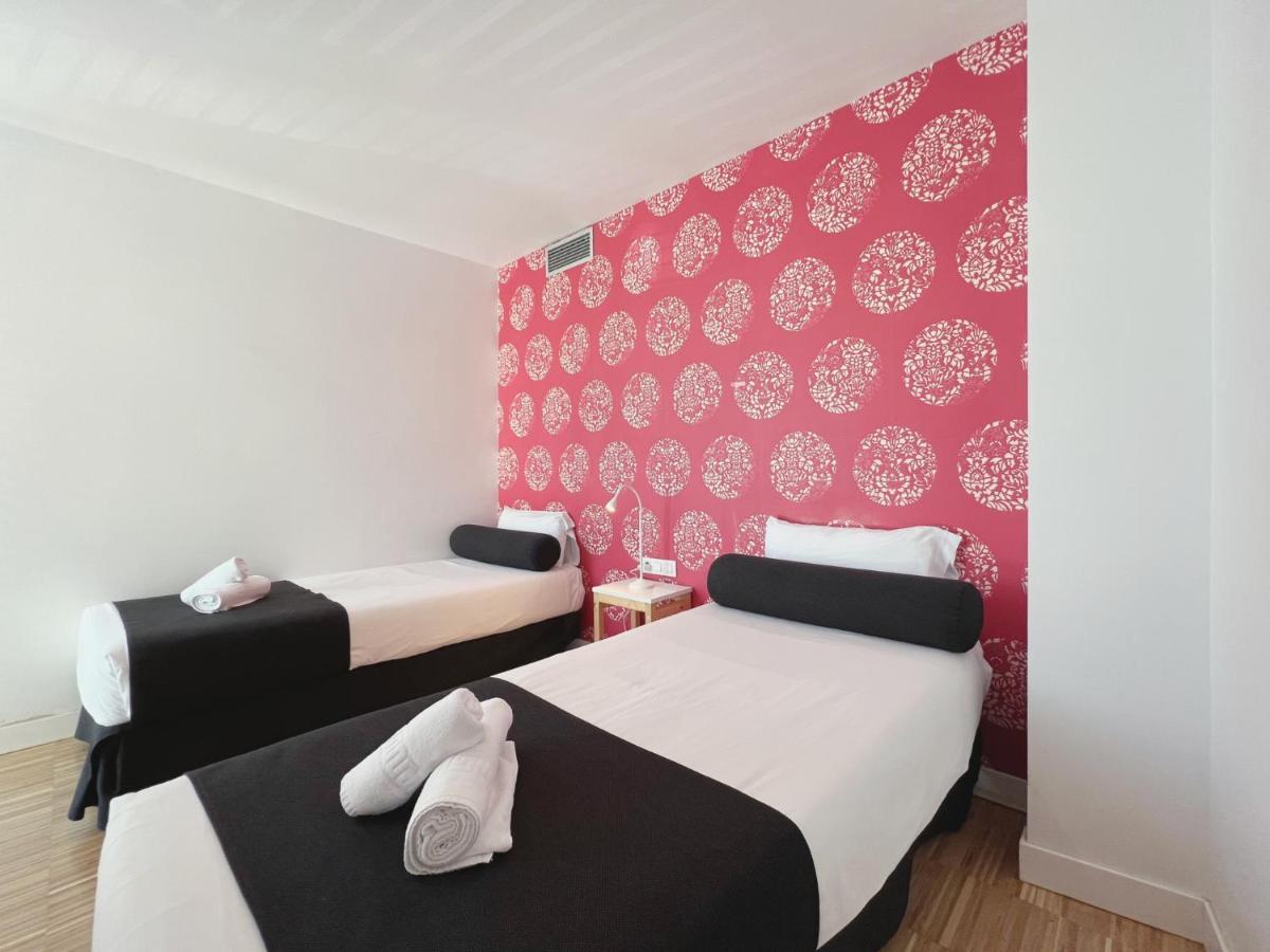 Stay U-Nique Apartments Pellaires Barcelona Kültér fotó