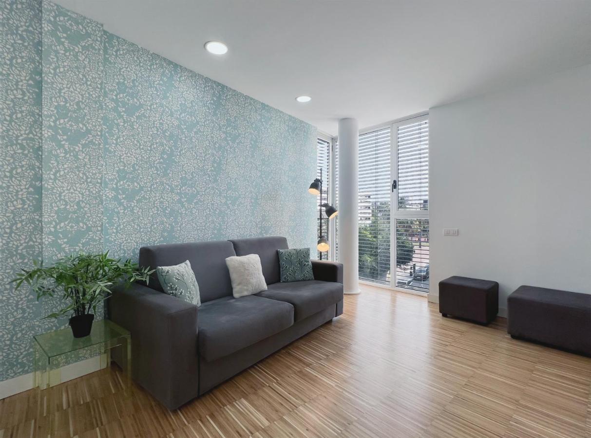 Stay U-Nique Apartments Pellaires Barcelona Kültér fotó