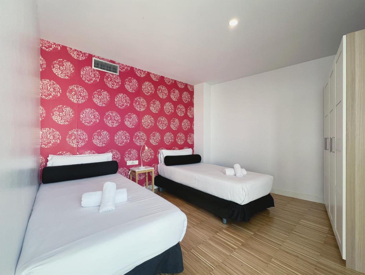 Stay U-Nique Apartments Pellaires Barcelona Kültér fotó
