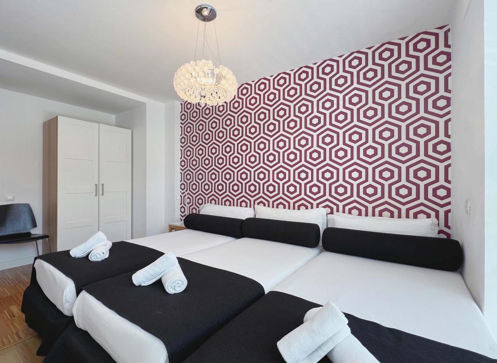 Stay U-Nique Apartments Pellaires Barcelona Kültér fotó